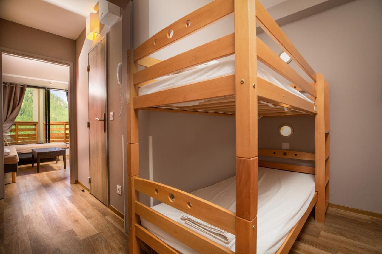 Aparthotel Sowell Residences New Chastillon 4*